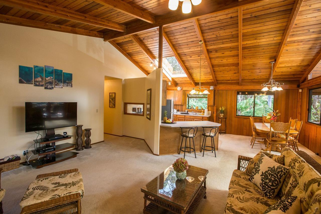 וולקנו Hale Mauna Loa Upper Level With Shared Hot Tub מראה חיצוני תמונה