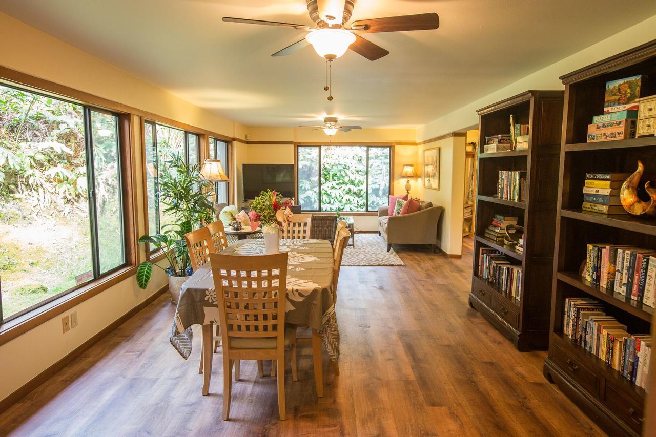 וולקנו Hale Mauna Loa Upper Level With Shared Hot Tub מראה חיצוני תמונה
