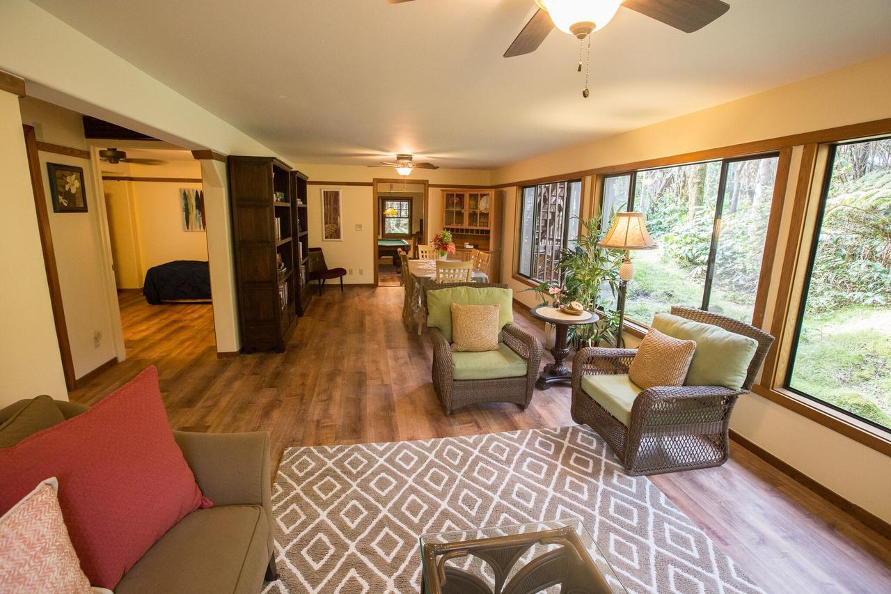 וולקנו Hale Mauna Loa Upper Level With Shared Hot Tub מראה חיצוני תמונה